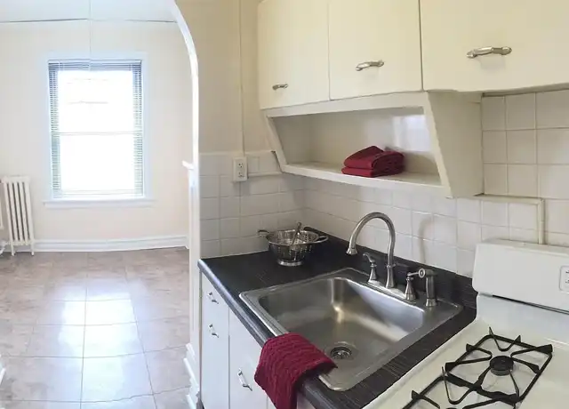 Property at President - 4615 Lindell Blvd, Saint Louis, MO, 63108, 0-2 beds, 1-2.5 bath, [object Object]