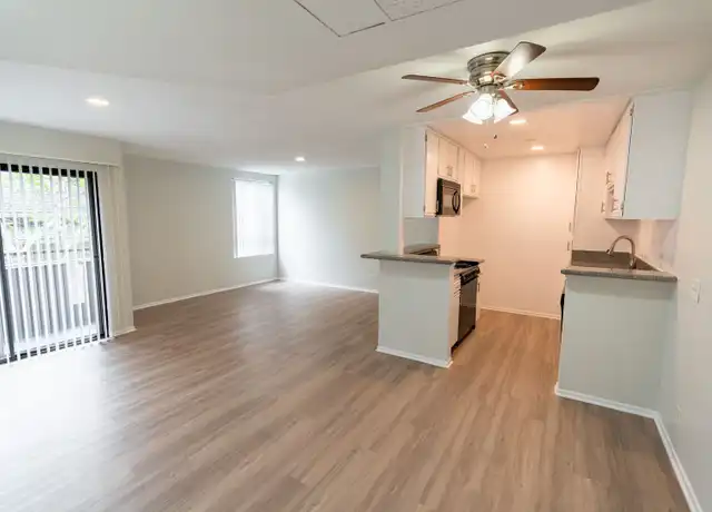 Property at 6310 Sylmar Ave Unit 106, Van Nuys, CA, 91401, 1 bed, 1 bath, [object Object]