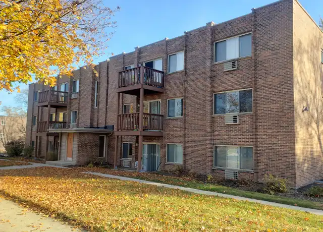 Property at 717 Strom Dr Unit 3A, West Dundee, IL, 60118, 2 beds, 1 bath, [object Object]