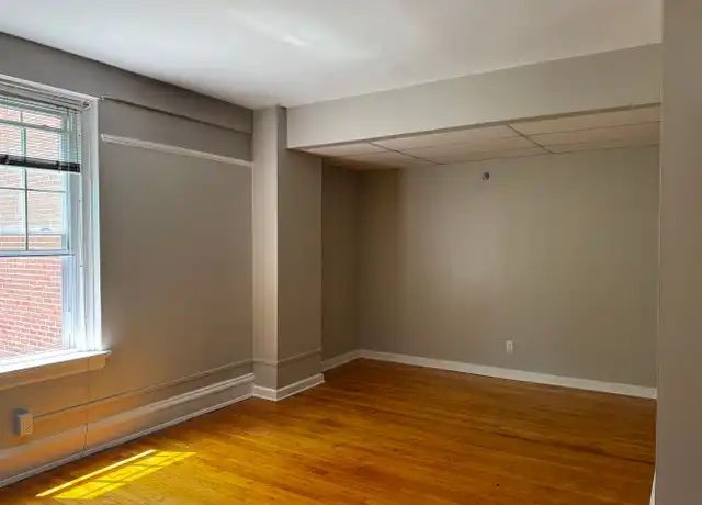 Property at 95 Elizabeth St Unit 106, Delaware, OH, 43015, 1 bed, 1 bath, [object Object]