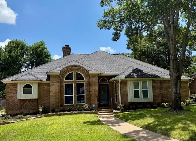 Property at 5008 Dawnwood Ct, Arlington, TX, 76017, 3 beds, 2 baths, [object Object]