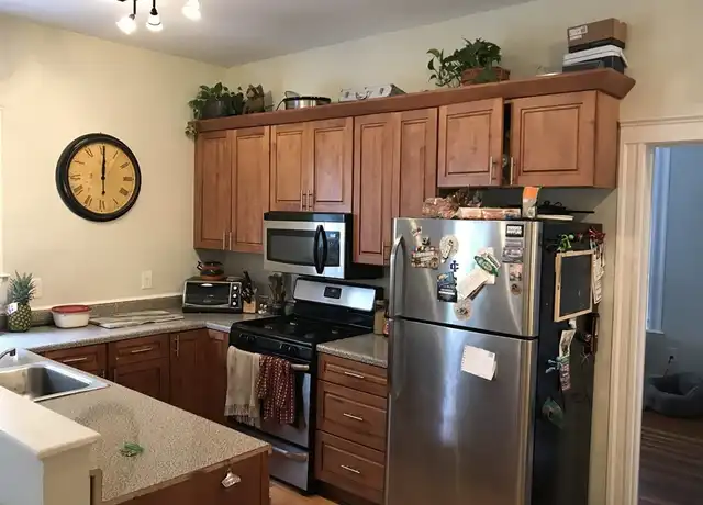 Property at 358 Broadway Unit 2, Somerville, MA, 02145, 3 beds, 1 bath, [object Object]