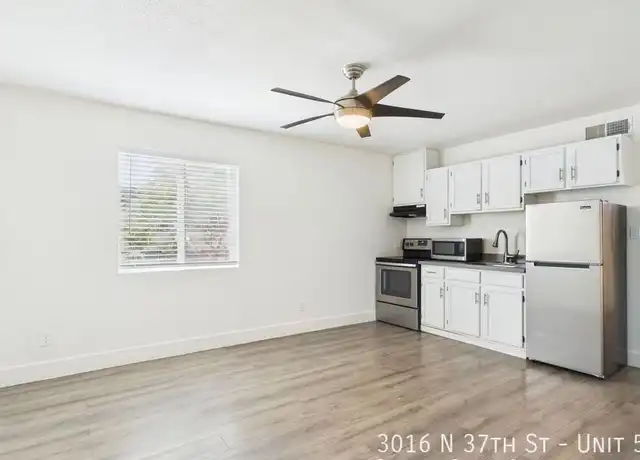 Property at 3016 N 37th St Unit 5, Phoenix, AZ, 85018, 1 bed, 1 bath, [object Object]