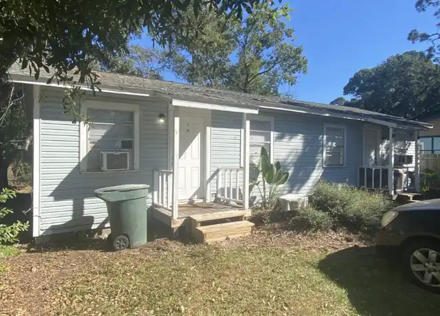 Property at 1104 Mills Ave Unit A, Pensacola, FL, 32507, 1 bed, 1 bath, [object Object]