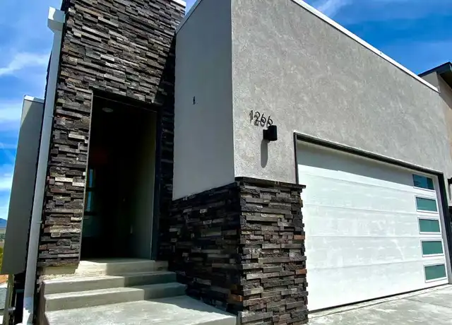 Property at 1266 E Echelon Ridge Ln, Boise, ID, 83716, 3 beds, 2.5 baths, [object Object]