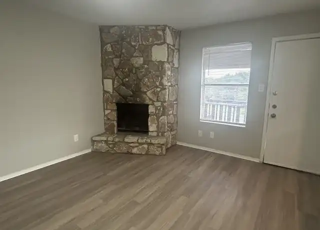 Property at 706 Bracewood Cir Unit C, San Marcos, TX, 78666, 2 beds, 1 bath, [object Object]