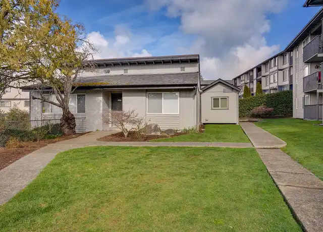 Property at Park Ridge Apartments - 2002 Magnuson Way, Bremerton, WA, 98310, 2 beds, 1 bath, [object Object]