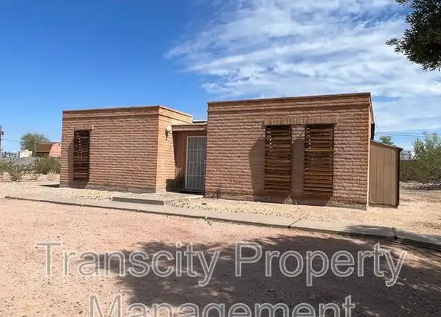 Property at 8432 E Mangun Rd, Mesa, AZ, 85207, 2 beds, 1 bath, [object Object]