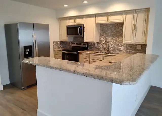 Property at 4520 SE 6th Pl Unit 2B, Cape Coral, FL, 33904, 2 beds, 2 baths, [object Object]