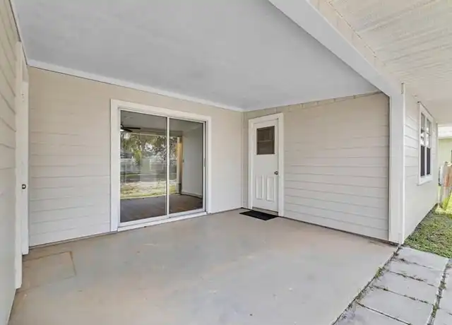 Property at 434 SE Langfield Ave, Port St Lucie, FL, 34984, 2 beds, 2 baths, [object Object]