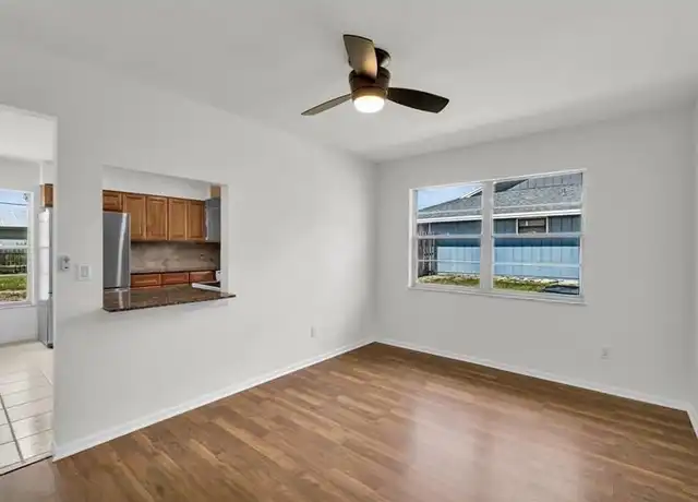 Property at 434 SE Langfield Ave, Port St Lucie, FL, 34984, 2 beds, 2 baths, [object Object]