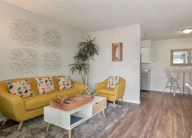 Property at Mesa Station Apartments - 111 N Gilbert Rd, Mesa, AZ, 85203, 1-2 bed, 1 bath, [object Object]