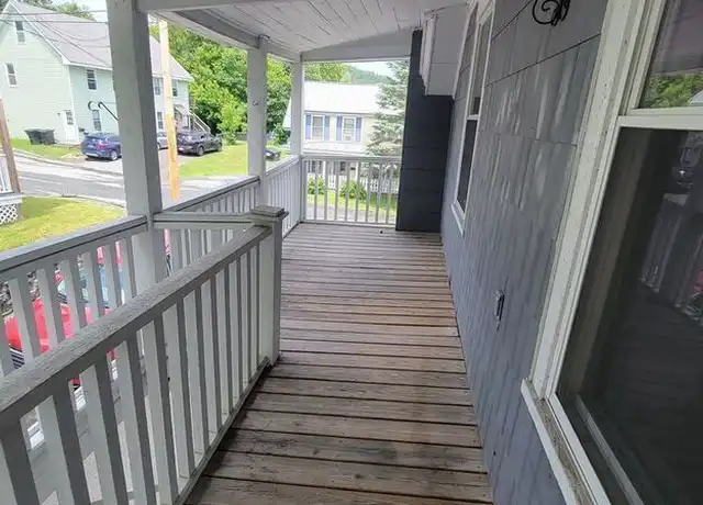 Property at 130 Hanover St Unit 2, Lebanon, NH, 03766, 2 beds, 1 bath, [object Object]