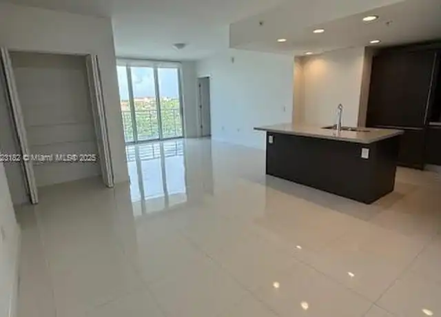 Property at 7875 NW 107th Ave #513, Doral, FL, 33178, 2 beds, 2 baths, [object Object]