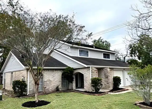 Property at 10802 Sagebluff Dr, Houston, TX, 77089, 4 beds, 2.5 baths, [object Object]