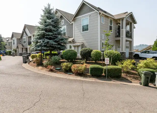 Property at 3305 Summerlinn Dr Unit 1, West Linn, OR, 97068, 2 beds, 2 baths, [object Object]