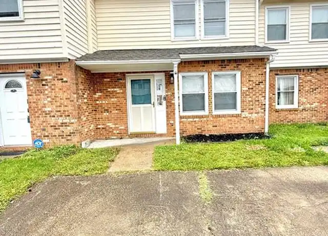 Property at 5555 Lynbrook Lndg, Virginia Beach, VA, 23462, 3 beds, 1.5 baths, [object Object]