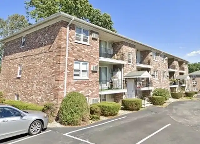 Property at 1 County St Unit 2, North Providence, RI, 02904, 2 beds, 1 bath, [object Object]