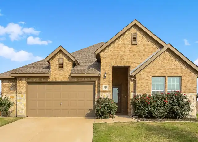 Property at 111 Affirmed Rd, Waxahachie, TX, 75165, 4 beds, 3 baths, [object Object]