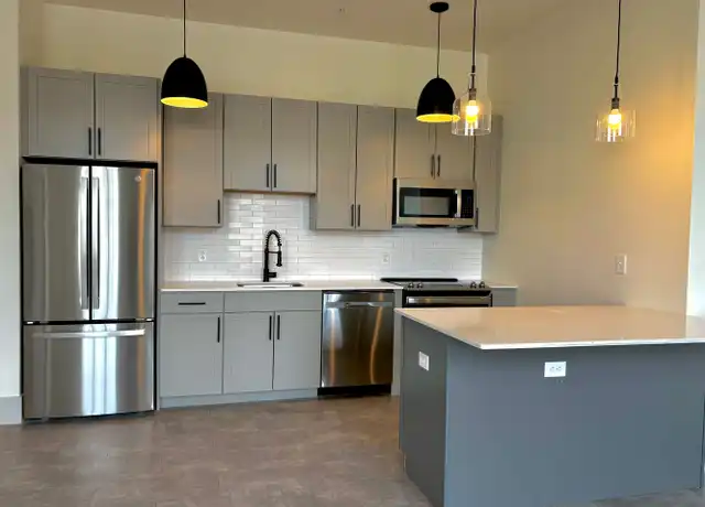 Property at 39 State St Unit 39-711, Rochester, NY, 14614, 1 bed, 1 bath, [object Object]