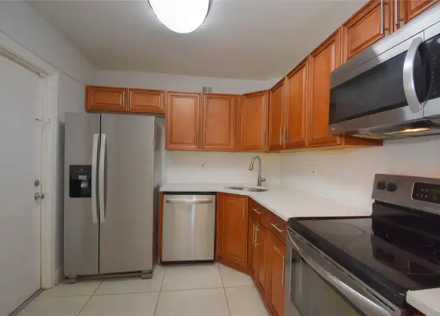 Property at 9 NE 19th Ct Unit 119C, Wilton Manors, FL, 33305, 2 beds, 2 baths, [object Object]