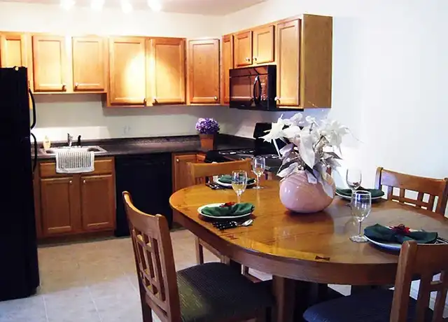 Property at Stonybrook Apartments - 58-62 Elm St, Epping, NH, 03042, 1 bed, 1 bath, [object Object]