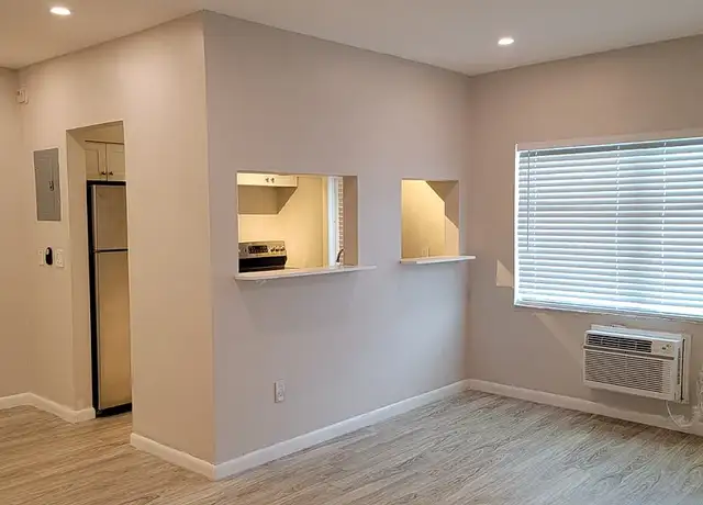 Photo of 835 Lenox Ave, Miami Beach, FL 33139