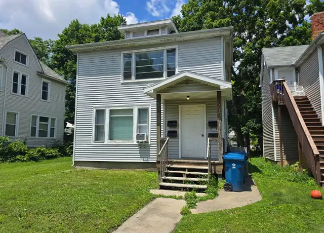 Property at 618 E Mulberry St Apt 4, Bloomington, IL, 61701, 1 bed, 1 bath, [object Object]