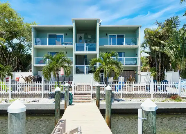 Property at 125 110th Ave Unit 1, Treasure Island, FL, 33706, 2 beds, 2 baths, [object Object]