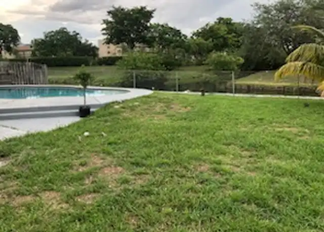 Property at 4770 NW 77th Ter, Lauderhill, FL, 33351, 3 beds, 2 baths, [object Object]