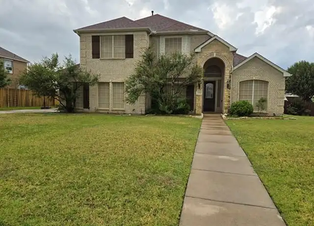 Property at 1355 Meadowview Dr, Kennedale, TX, 76060, 5 beds, 3 baths, [object Object]