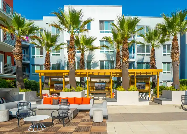 Property at Canvas LA - 138 N Beaudry Ave, Los Angeles, CA, 90012, 2-3 beds, 2-3 baths, [object Object]