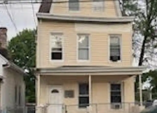 Property at 16-18 N 4th St Unit 3, Paterson, NJ, 07522, 2 beds, 1 bath, [object Object]