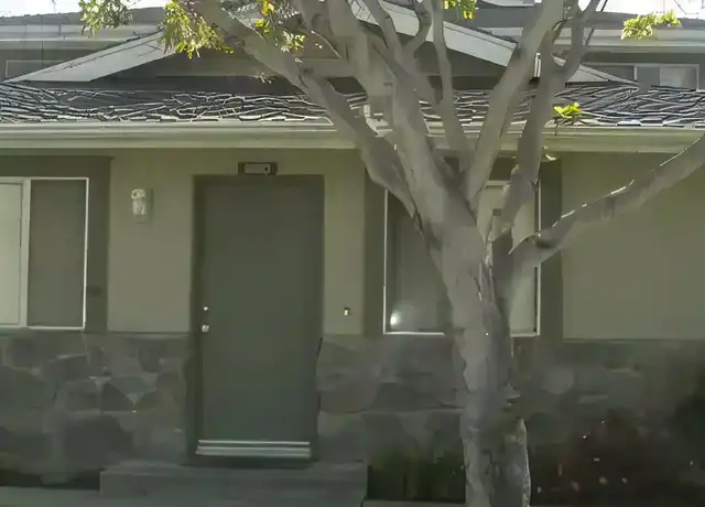 Property at 660 W Hemlock St, Port Hueneme, CA, 93041, 2 beds, 1 bath, [object Object]