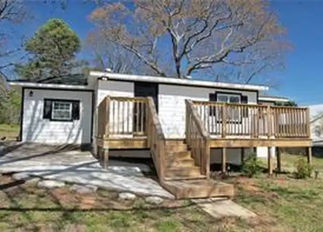 Property at 5210 Chattahoochee St, Flowery Branch, GA, 30542, 3 beds, 1 bath, [object Object]