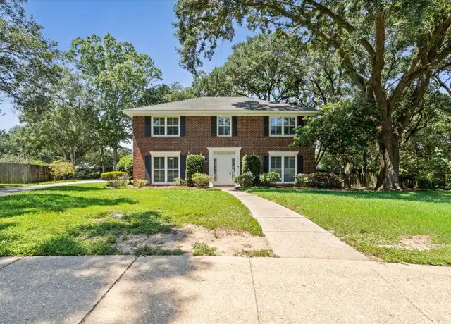 Property at 1904 Hickory Knot Ct, Mobile, AL, 36609, 4 beds, 2.5 baths, [object Object]