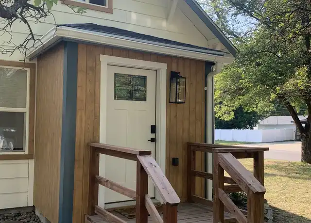 Property at 1104 6th Ave E, Kalispell, MT, 59901, 3 beds, 2 baths, [object Object]