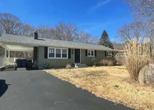 Property at 67 Noank Ledyard Rd, Mystic, CT, 06355, 3 beds, 2 baths, [object Object]
