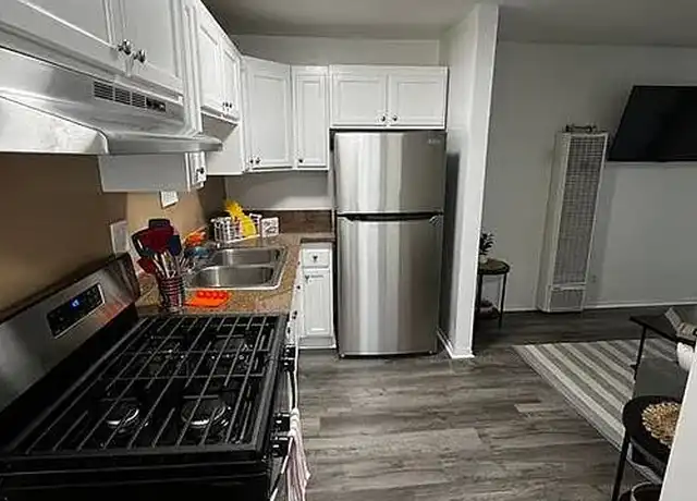 Property at The Bryce - 1287 W 37th Pl, Los Angeles, CA, 90007, 2 beds, 1-2 bath, [object Object]