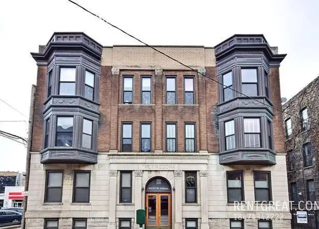 Property at 817 W Addison St Unit 3R, Chicago, IL, 60613, 2 beds, 1 bath, [object Object]