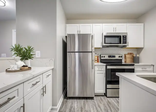 Photo of 1212 Chase Heritage Cir, Sterling, VA 20164