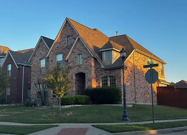 Property at 11703 Stephenville Dr, Frisco, TX, 75035, 5 beds, 3 baths, [object Object]