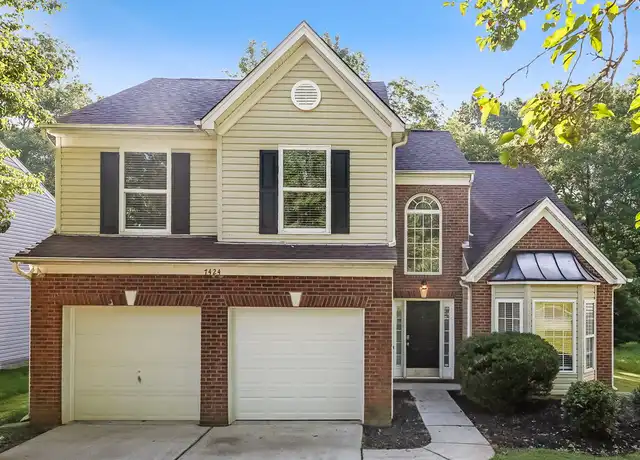 Property at 7424 Baylor Way Ct, Charlotte, NC, 28215, 4 beds, 2.5 baths, [object Object]