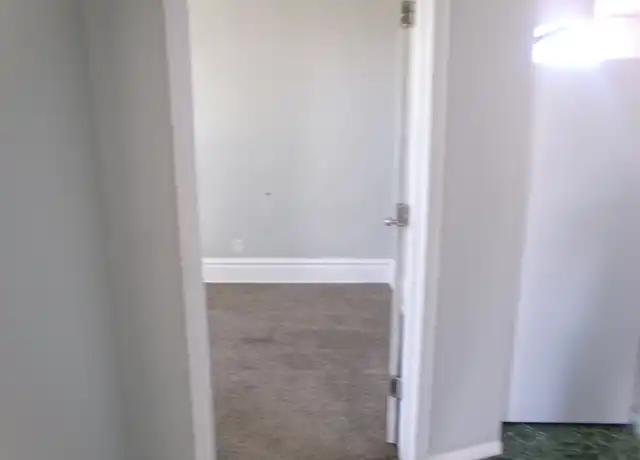Property at 1102 Hammond Ave, Superior, WI, 54880, 3 beds, 1 bath, [object Object]
