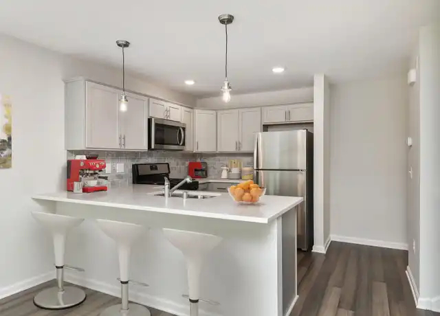 Property at 1629 Marshall St NE, Minneapolis, MN, 55413, 5 beds, 3 baths, [object Object]