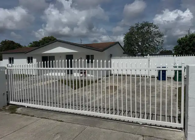 Property at 19710 NW 46th Ave Unit 19710, Miami Gardens, FL, 33055, 3 beds, 2 baths, [object Object]