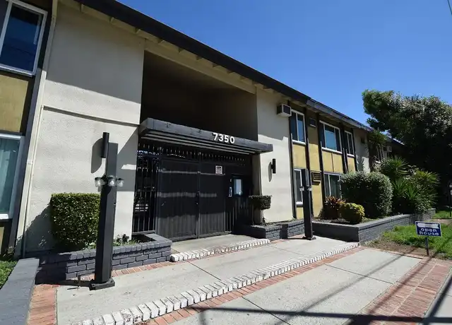 Property at 7350 Kester Ave, Van Nuys, CA, 91405, 1 bed, 1 bath, [object Object]