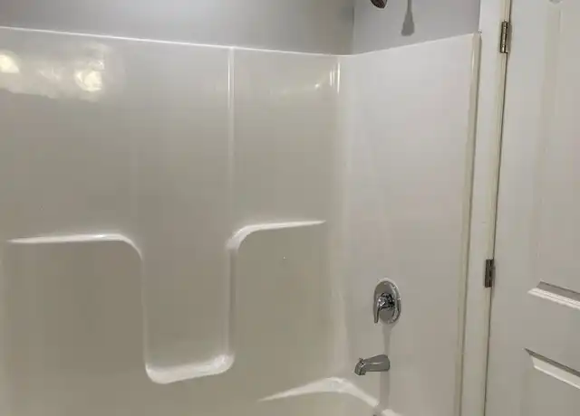 Property at 579 South St Unit B01, Fitchburg, MA, 01420, 2 beds, 2 baths, [object Object]