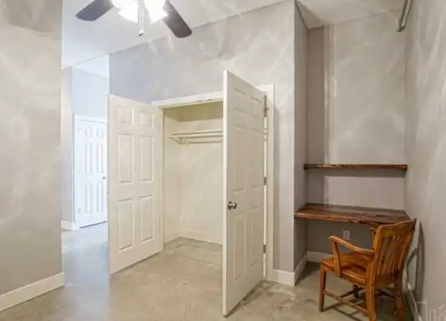 Property at 5300 Longview Rd Unit 26, Kansas City, MO, 64137, 1 bed, 1 bath, [object Object]