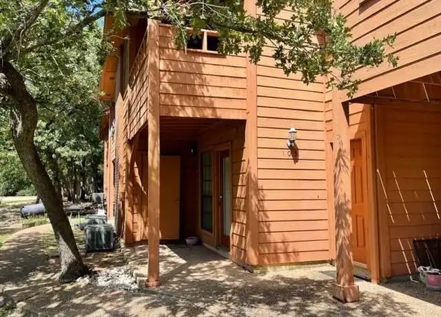 Property at 1305 W Villa Maria Rd Unit E105, Bryan, TX, 77801, 1 bed, 1.5 baths, [object Object]